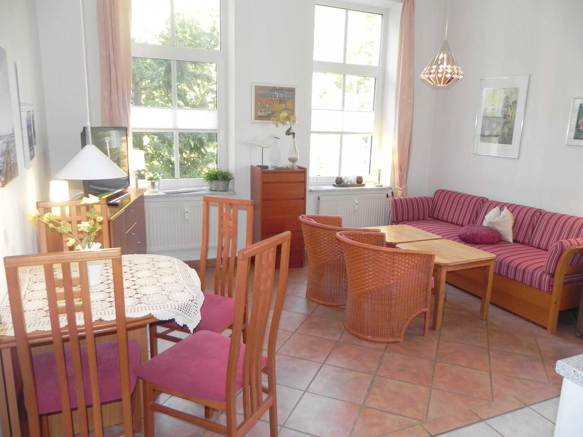 Villa Waldstrasse 10 塞巴特黑灵斯多夫 外观 照片